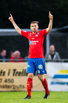 Helsingborgs Darijan Bojanic jublar