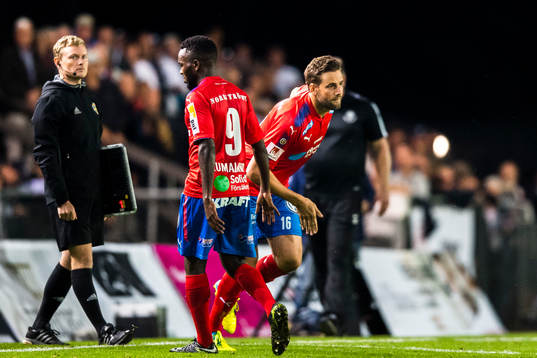 Byte mellan Lumala Abdu  och Mikael Dahlberg