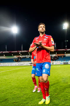 Helsingborgs Mikael Dahlberg deppar när han lämnar planen
