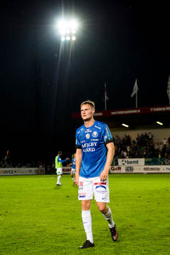 Trelleborgs Anton Tideman deppar när han lämnar planen