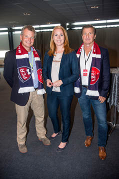 Nicklas Larsson, ordförande LB07, Annie Lööf,
