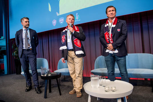Niclas Carlnén, VD Malmö FF, Nicklas Larsson, ordförande