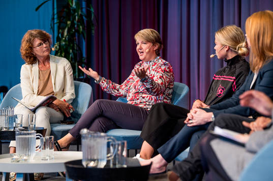 Linda Wijkström, Elitfotboll Dam, Cecilia Andrén