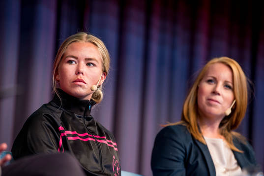Cecilia Andrén Nyström, Futbol da Forca och Annie Lööf,