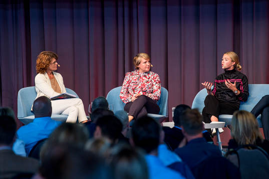 Heidi Avellan, moderator, Linda Wijkström, Elitfotboll Dam