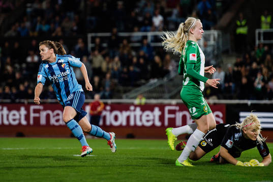 Djurgårdens Hanna Lundqvist jublar