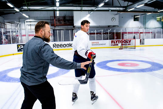 Jonas Morin och Washington Capitals André Burakovsky