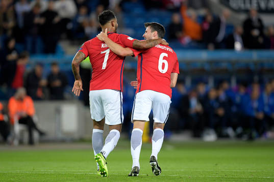 Joshua King of Norway celebrates with Håvard Nordtveit