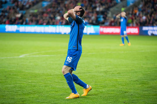 Javid Hüseynov of Azerbaijan looks dejected