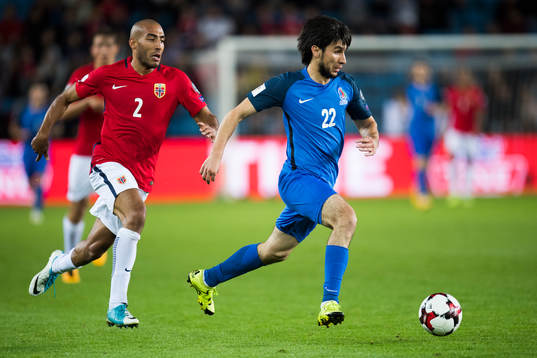 Haitam Aleesami of Norway and Afran Ismayilov of Azerbaijan