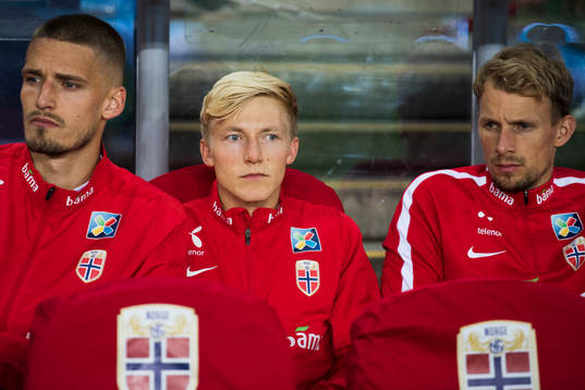 Gustav Valsvik, Birger Meling and goalkeeper André Hansen