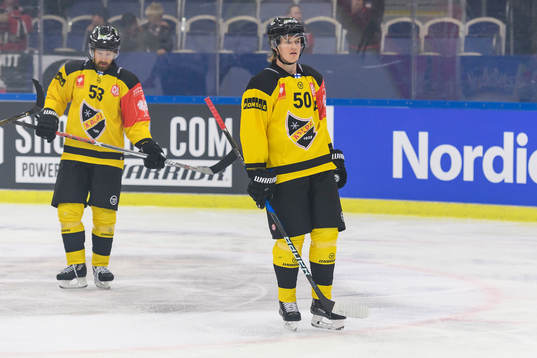 Sami Mutanen of KalPa looks dejected