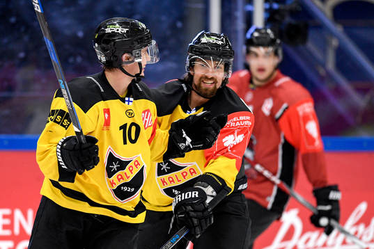 Frank Gymer of KalPa celebrates with his teammates