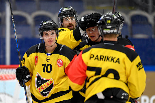 Frank Gymer of KalPa celebrates with his teammates