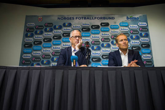 Lars Lagerbäck, head coach of Norway and Svein Graff,