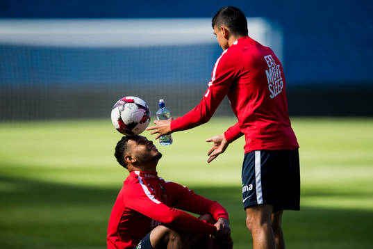 Joshua King and Mohamed Elyounoussi of Norway