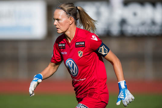 Goalkeeper Ingrid Hjemseth of Stabæk