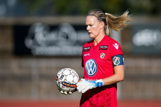 Goalkeeper Ingrid Hjemseth of Stabæk