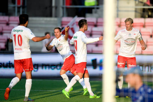 Ulrik Flo of Fredrikstad celebrates with his teammates