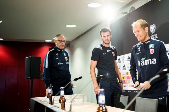 Lars Lagerbäck, head coach of Norway, and Håvard Nordtveit