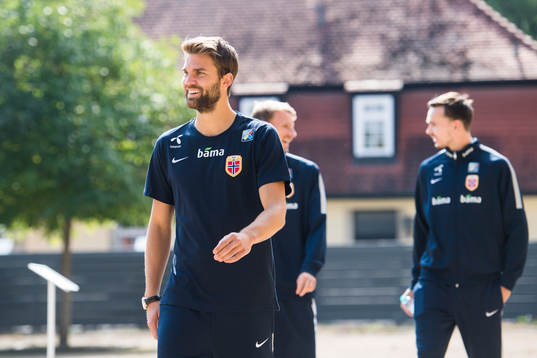 Jørgen Skjelvik arrives at a press event