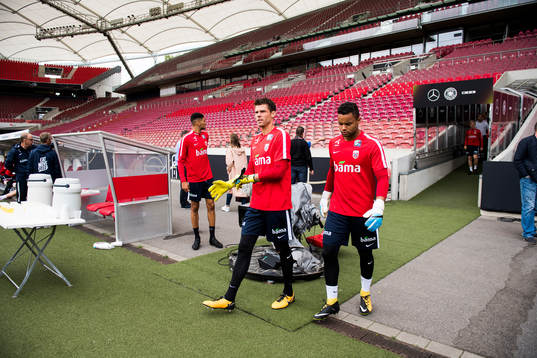 Goalkeeper Rune Almenning Jarstein and goalkeeper Sten