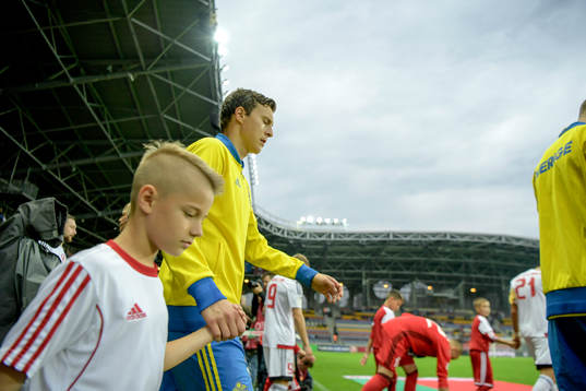 Sveriges Victor Nilsson Lindelöf gör entre