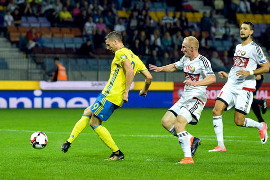 Sveriges Marcus Berg gör 0-3