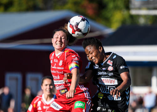 Piteås Josefin Johansson i nickduell med Kristianstads