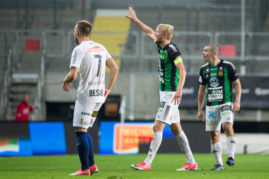 GAIS Carl Nyström vädjar till publiken att inte kasta in