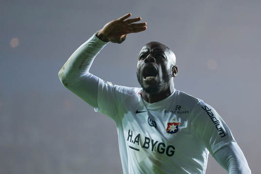 Örgrytes Hakeem Araba jublar