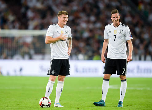 Toni Kroos and Julian Draxler of Germany