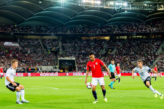 Joshua King of Norway and Thomas Müller of Germany