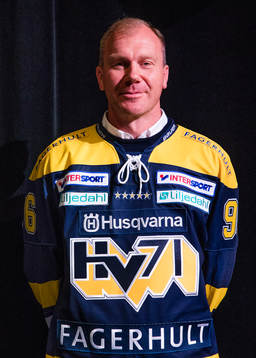 s tränare Johan Lindbom