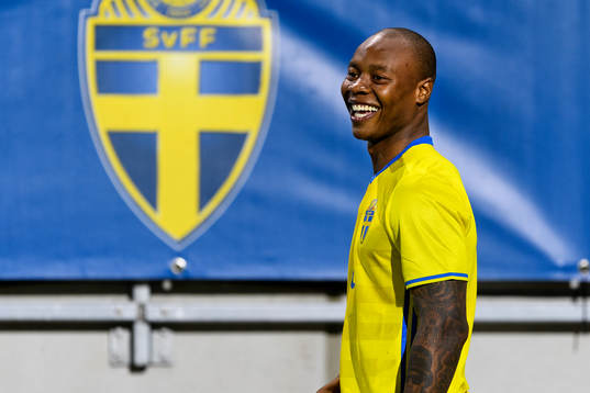 Sveriges Carlos Strandberg jublar