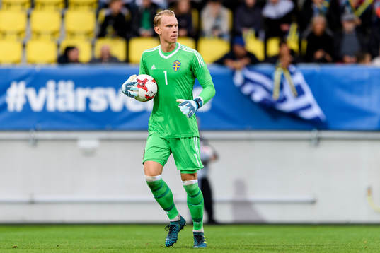Sveriges målvakt Pontus Dahlberg