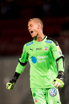 Helsingborgs målvakt Pär Hansson deppar