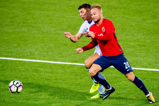 Maxim Plakushchenko of Israel and Sander Svendsen of Norway