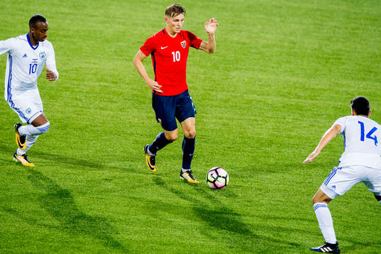 Lior Einbrom of Israel and Martin Ødegaard of Norway