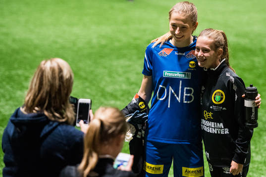 Goalkeeper Cecilie Hauståker Fiskerstrand of LSK kvinner