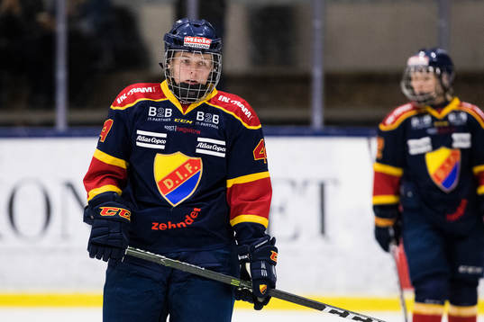 Djurgårdens Rebecca Höglund deppar