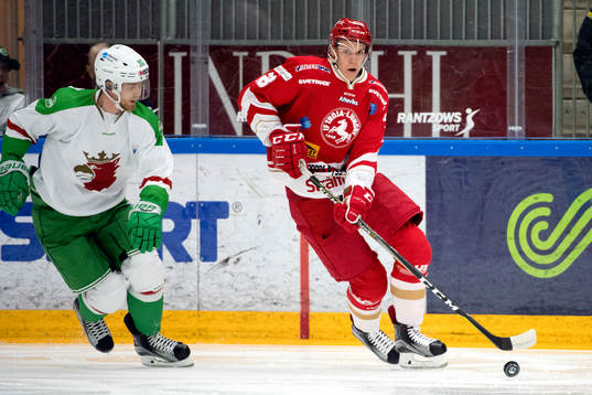 Rögles Ted Brithén och Trojas Sebastian Benker