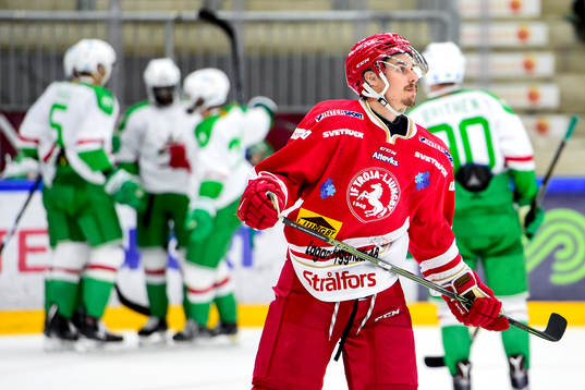 Trojas Jens Holmström deppar