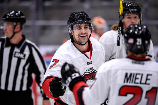 Malmö Redhawks Nils Andersson jublar