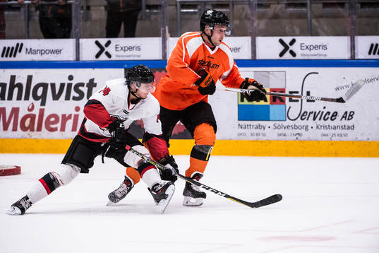 Malmö Redhawks Carl-Johan Lerby och Karlskronas Emil