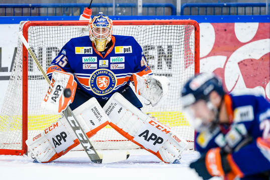 Växjös målvakt Viktor Andrén