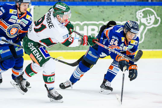 Frölundas Ryan Lasch och Växjös Eric Martinsson