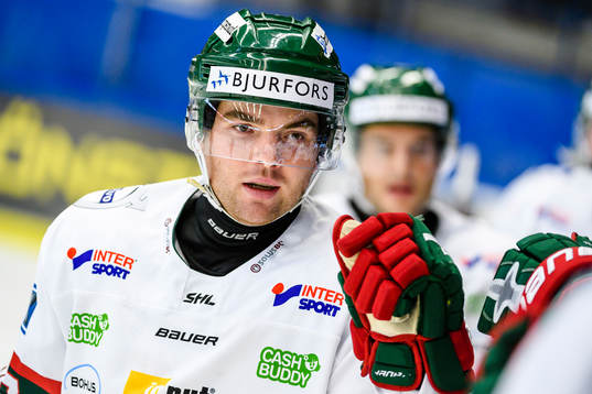 Frölundas Pontus Westerholm jublar