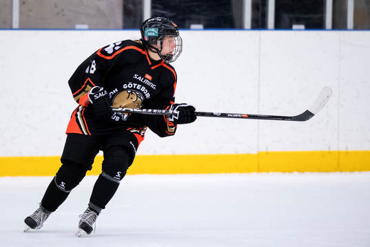 s Victoria Olofsson