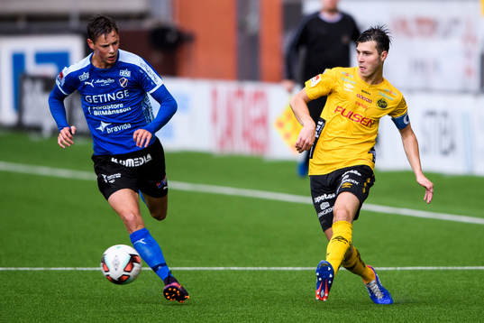 Elfsborgs Mattias Özgün och Halmstads Rasmus